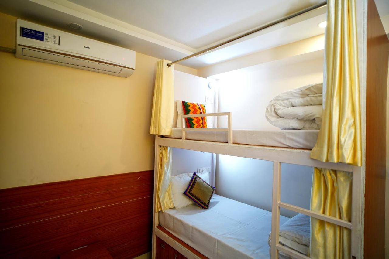 Karwaan Hostel Rishīkesh Eksteriør billede