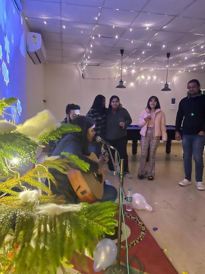 Karwaan Hostel Rishīkesh Eksteriør billede